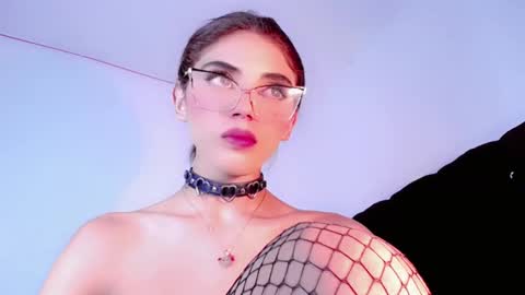Cristinadollsex online show from 19, 1, 2025