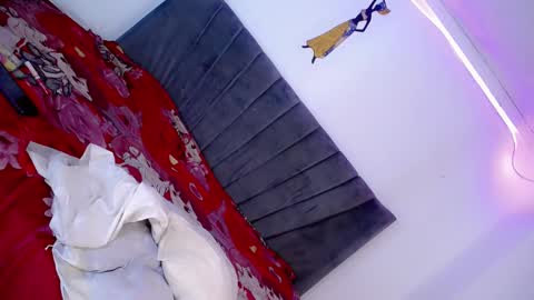 Cristinadollsex online show from 11, 9, 2025