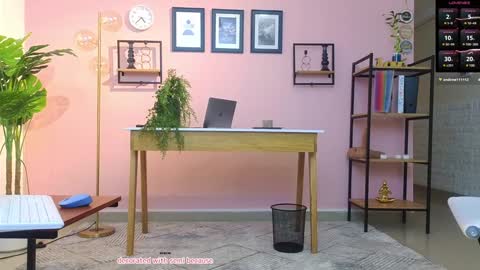 Snapshot of cristinavegas chatting on 30, 1, 2025 ....... online show from 30, 1, 2025