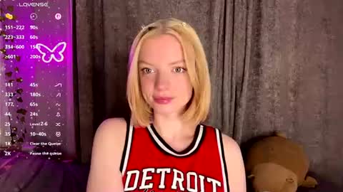 Snapshot of cristinekondo chatting on 19, 7, 2026 Marry online show from 19, 7, 2026