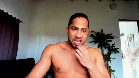 Snapshot of cristobal12cock chatting on 2, 5, 2026 Cristian online show from 2, 5, 2026