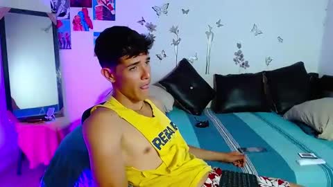 Cristofer online show from 12, 3, 2025