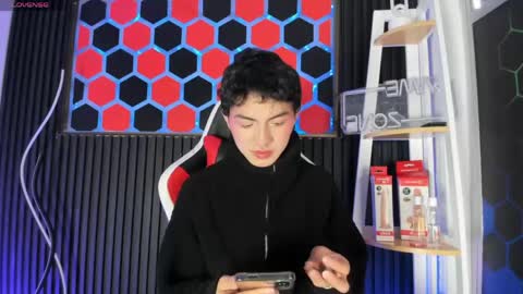 Cristopher  online show from 23, 4, 2026