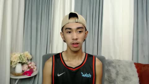 crocodale online show from 23, 4, 2026