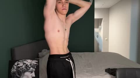 Snapshot of cronck52 chatting on 19, 11, 2025 cronck52 online show from 19, 11, 2025