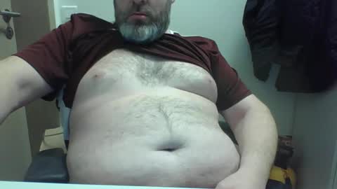 Snapshot of crouch1 chatting on 24, 2, 2025 Crouch1 online show from 24, 2, 2025