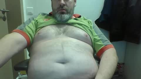 Snapshot of crouch1 chatting on 13, 1, 2026 Crouch1 online show from 13, 1, 2026