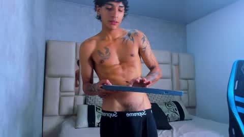 Snapshot of croy_myer chatting on 5, 3, 2026 Croy online show from 5, 3, 2026