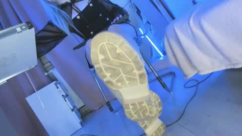 Snapshot of cruel_siren chatting on 21, 9, 2025 Cruel Siren online show from 21, 9, 2025