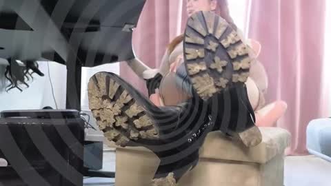 Snapshot of cruel_siren chatting on 7, 3, 2026 Cruel Siren online show from 7, 3, 2026