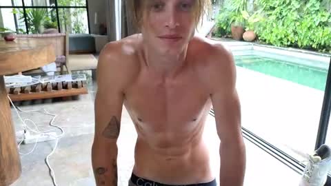 Lin inst lingoodyy online show from 17, 2, 2025