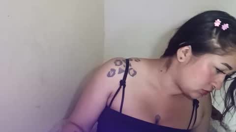 Snapshot of crystal_669 chatting on 5, 11, 2025 carol online show from 5, 11, 2025