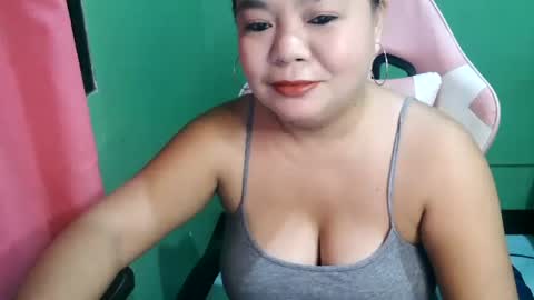 Snapshot of crystal_april chatting on 29, 6, 2026 Crys online show from 29, 6, 2026