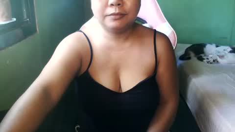 Snapshot of crystal_april chatting on 20, 7, 2026 Crys online show from 20, 7, 2026