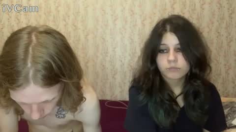 Crystal and Marcl online show from 19, 7, 2026