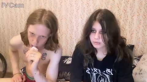 Crystal and Marcl online show from 28, 7, 2026