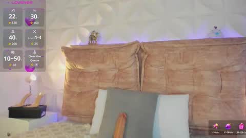 Chris online show from 9, 9, 2025