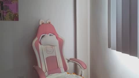 Snapshot of crystal_starx chatting on 11, 11, 2025 Crystal Blaze online show from 11, 11, 2025