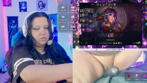 Snapshot of crystal_velvet01 chatting on 6, 5, 2026 crystal online show from 6, 5, 2026
