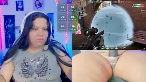 Snapshot of crystal_velvet01 chatting on 8, 5, 2026 crystal online show from 8, 5, 2026
