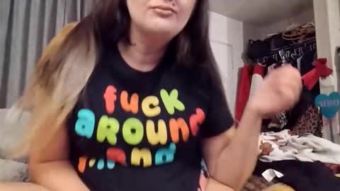 crystalbarbie214 online show from 17, 1, 2026