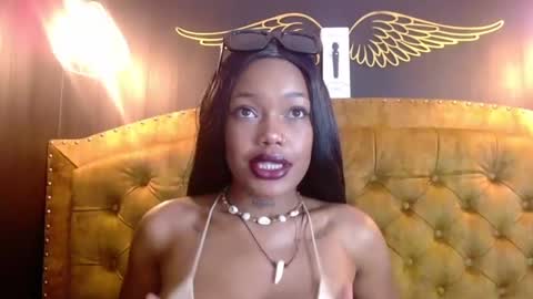 Crystal online show from 8, 3, 2025