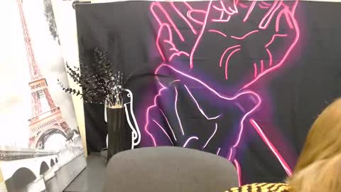 Stella online show from 8, 1, 2025