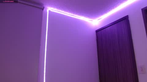 Olivia  online show from 11, 1, 2025