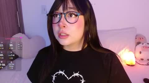 Olivia  online show from 14, 12, 2025