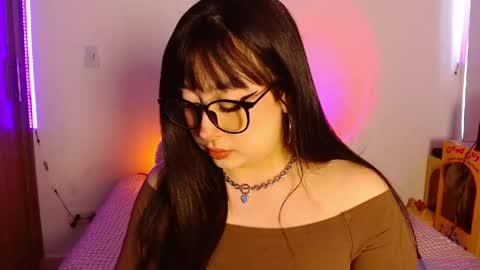 Olivia  online show from 21, 4, 2026