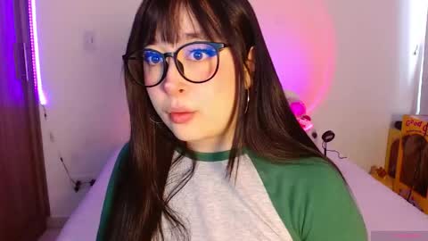 Olivia  online show from 23, 4, 2026