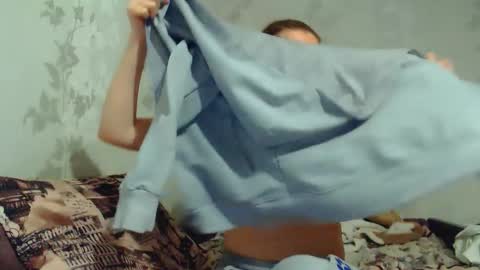 CrystallAngel online show from 10, 2, 2026