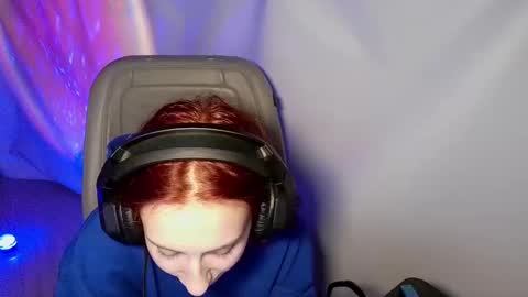 Snapshot of crystallkris chatting on 25, 12, 2024 Kristina online show from 25, 12, 2024