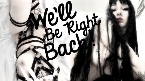 Sasha    Make me moan with patterns   good music here  online show from 27, 10, 2025