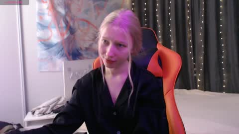 Lia online show from 24, 1, 2025