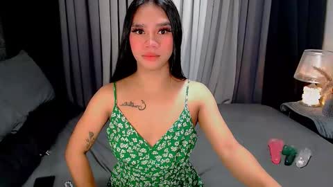 bea takashi  online show from 30, 11, 2025