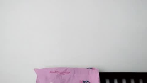 BIG UNCUT HARD COCK online show from 24, 4, 2026