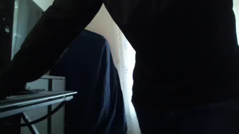 cuddlebeardeluxe online show from 28, 10, 2025