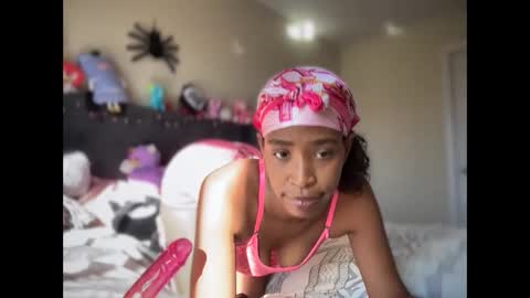 cum2charmxx online show from 27, 10, 2025