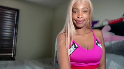 cum2charmxx online show from 1, 4, 2026