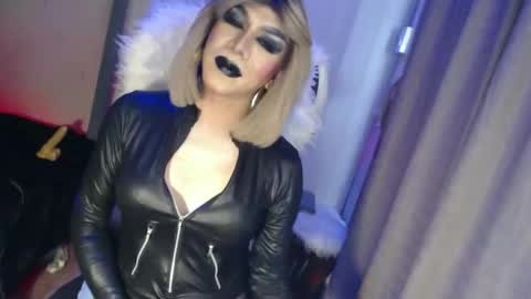 Snapshot of cum_4youbaby chatting on 28, 11, 2025 CUMMELA SLUTI online show from 28, 11, 2025