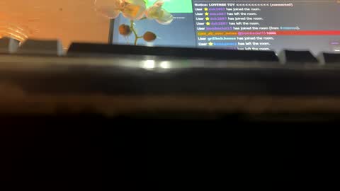 im KIM new girl to spoil online show from 10, 2, 2025