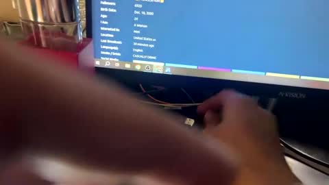 im KIM new girl to spoil online show from 16, 2, 2025