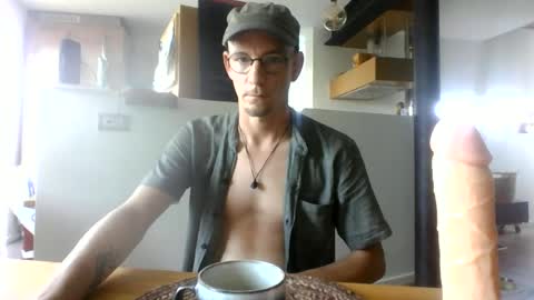 Snapshot of cum_swallow_bi chatting on 22, 6, 2026 cum_swallow_bi online show from 22, 6, 2026