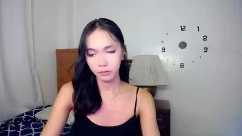 Snapshot of cumcute_ellez chatting on 12, 4, 2026 Elle online show from 12, 4, 2026