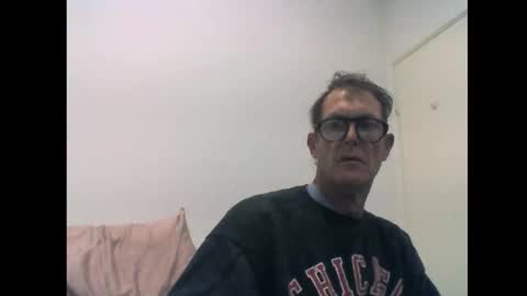Snapshot of cumliveinoz chatting on 15, 9, 2025 cumliveinoz online show from 15, 9, 2025