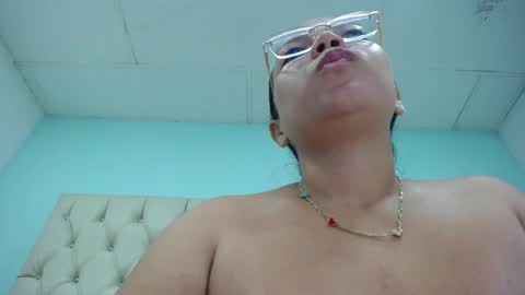Cumontitsxxx online show from 27, 4, 2026