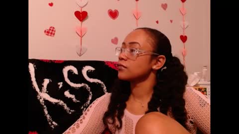 Nia Reese online show from 13, 2, 2026