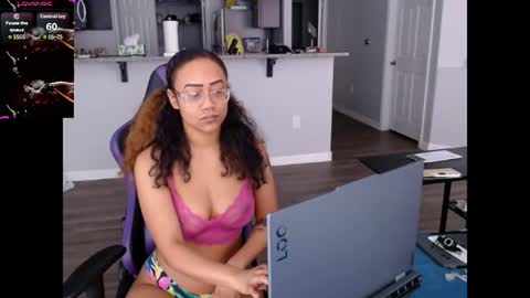Nia Reese online show from 20, 7, 2026