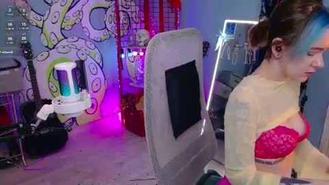 CUMpotikEve online show from 21, 4, 2026